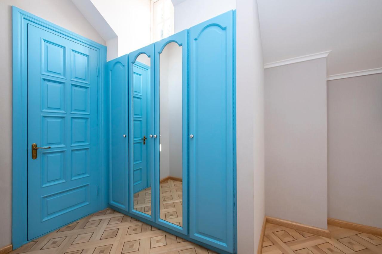 Hotel Solo Тбілісі Екстер'єр фото
