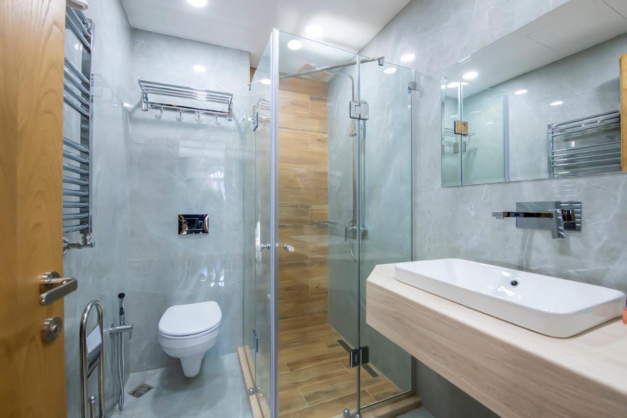 Hotel Solo Тбілісі Екстер'єр фото