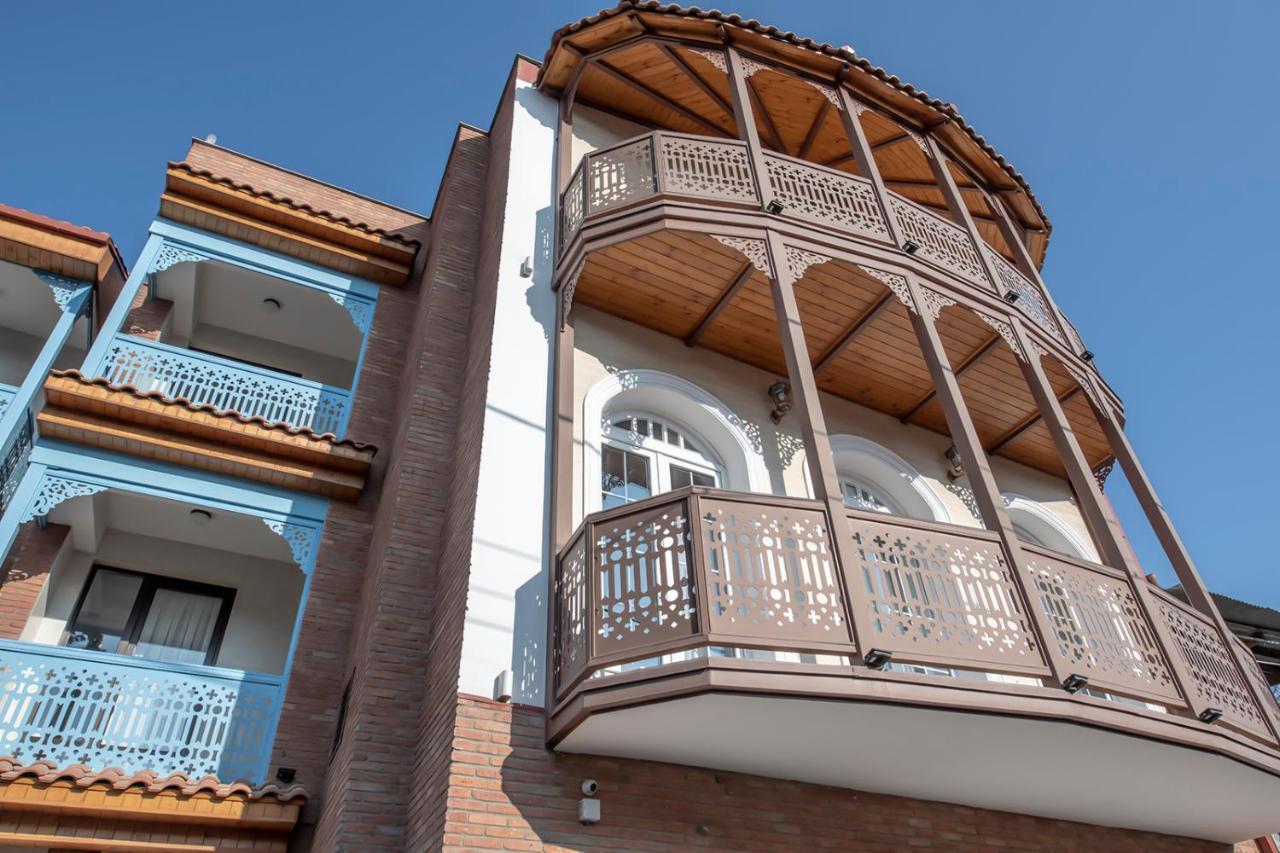 Hotel Solo Тбілісі Екстер'єр фото