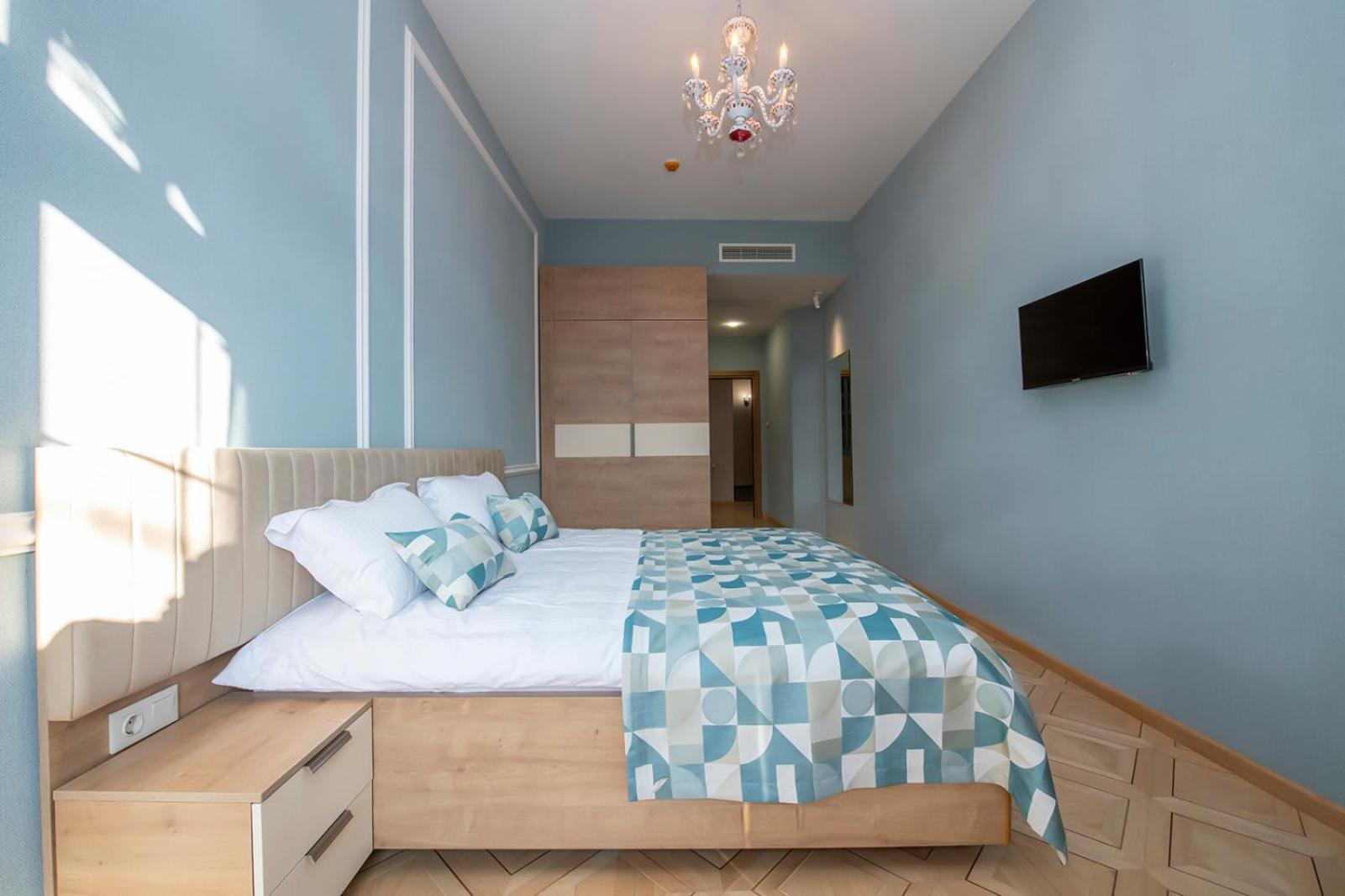 Hotel Solo Тбілісі Екстер'єр фото