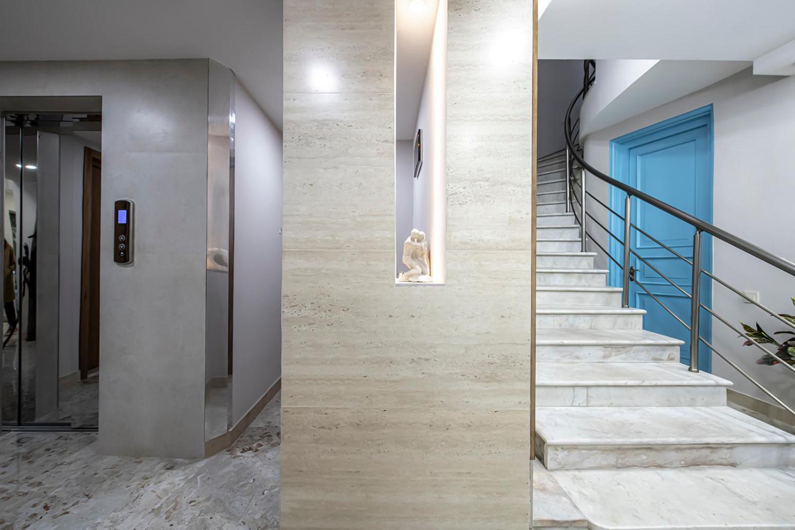 Hotel Solo Тбілісі Екстер'єр фото